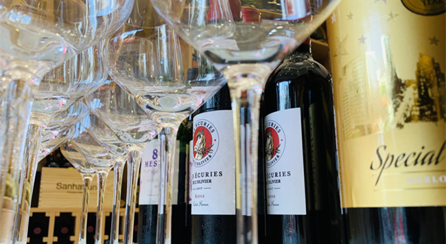 國內投資進口紅酒生意有發展嗎?